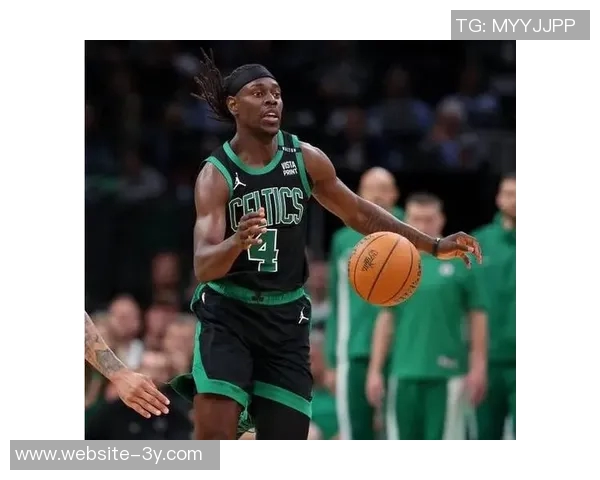 霍勒迪称赞阿夫迪亚在关键时刻的领导能力是球队的重要依靠